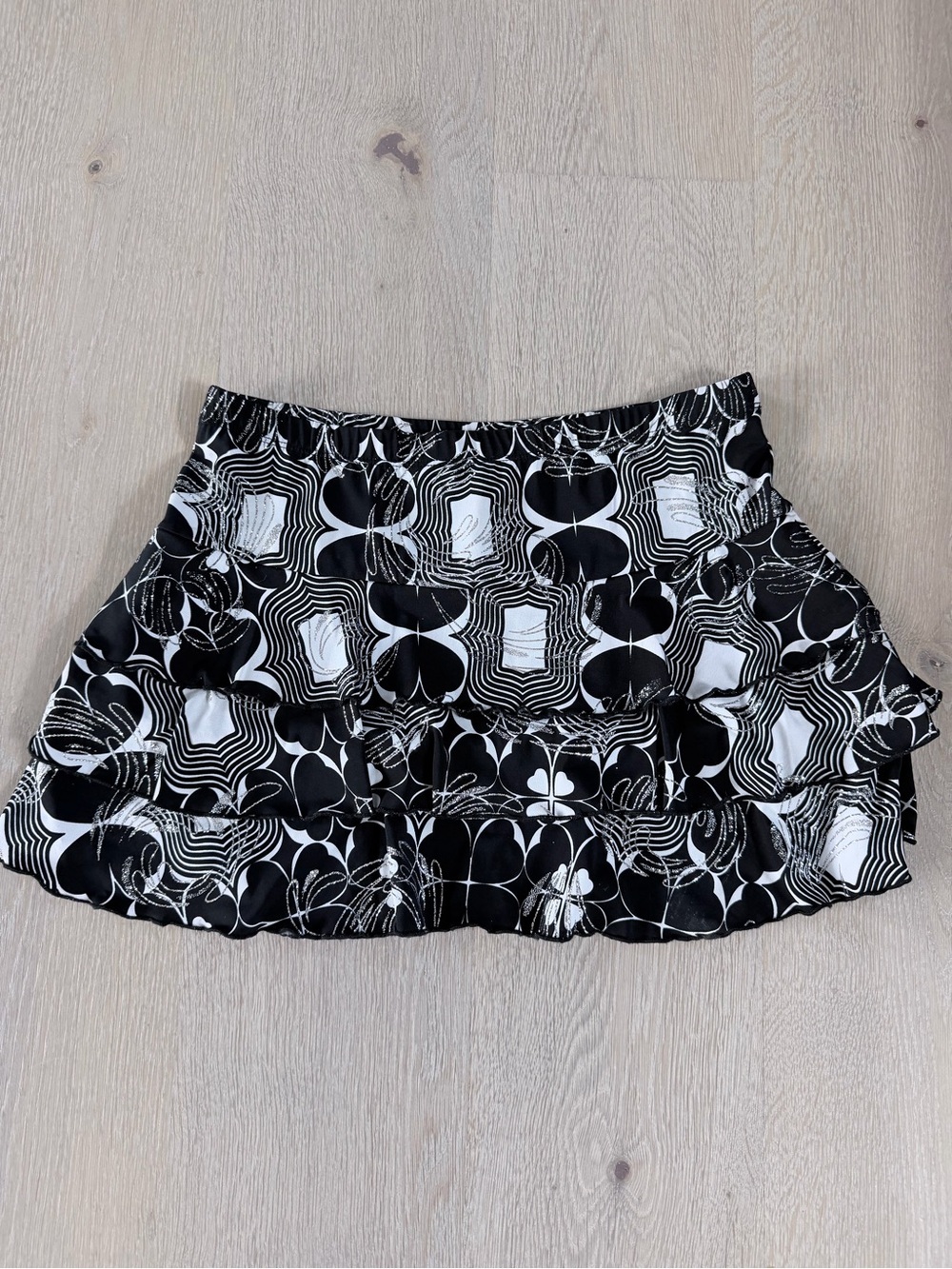 Y2K Black & White Patterned Ruffle Mini Skirt size XL